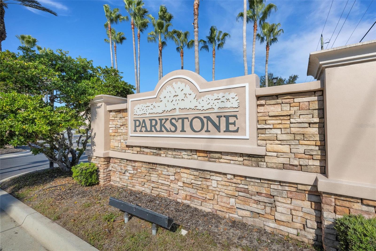 PARKSTONE - Residential