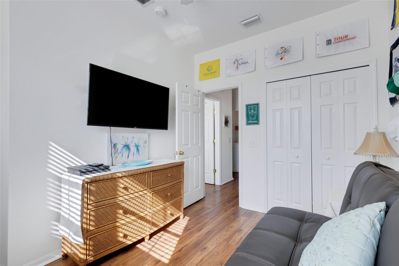 PARKSTONE - Residential