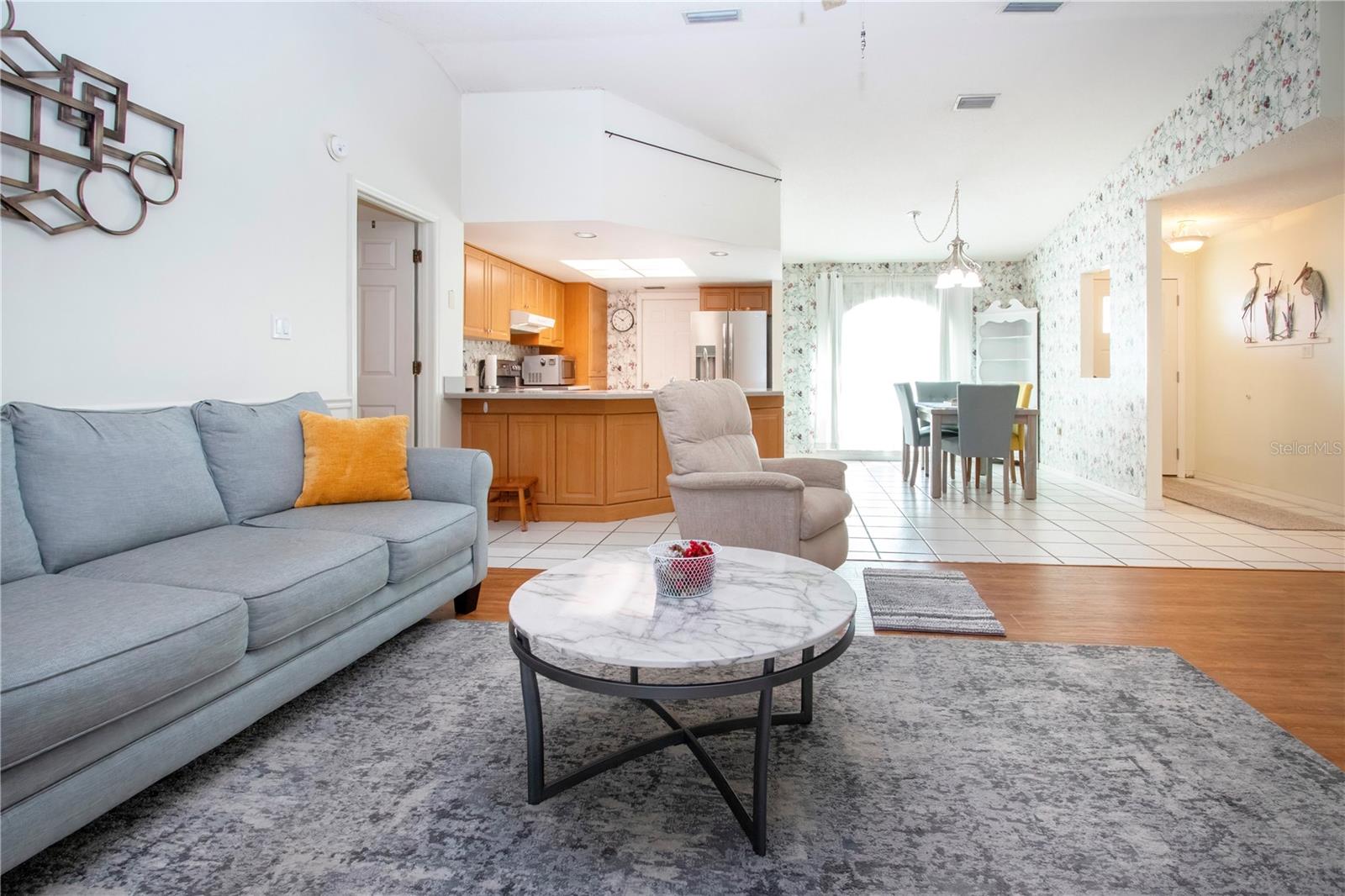 LAKEVIEW VILLAGE SEC A UNI - Residential