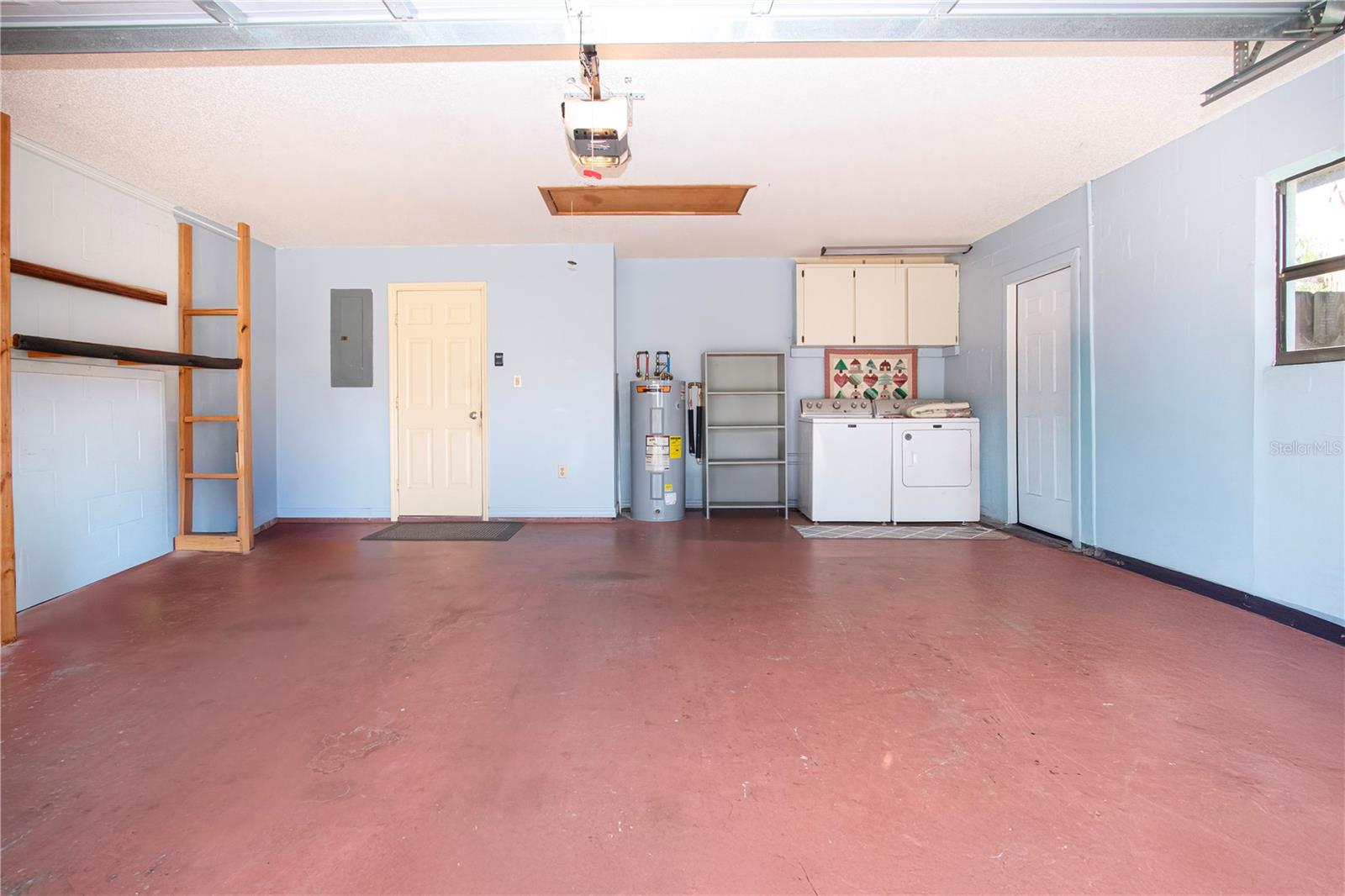 LAKEVIEW VILLAGE SEC A UNI - Residential