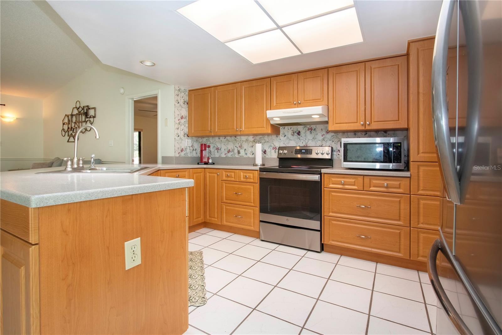 LAKEVIEW VILLAGE SEC A UNI - Residential