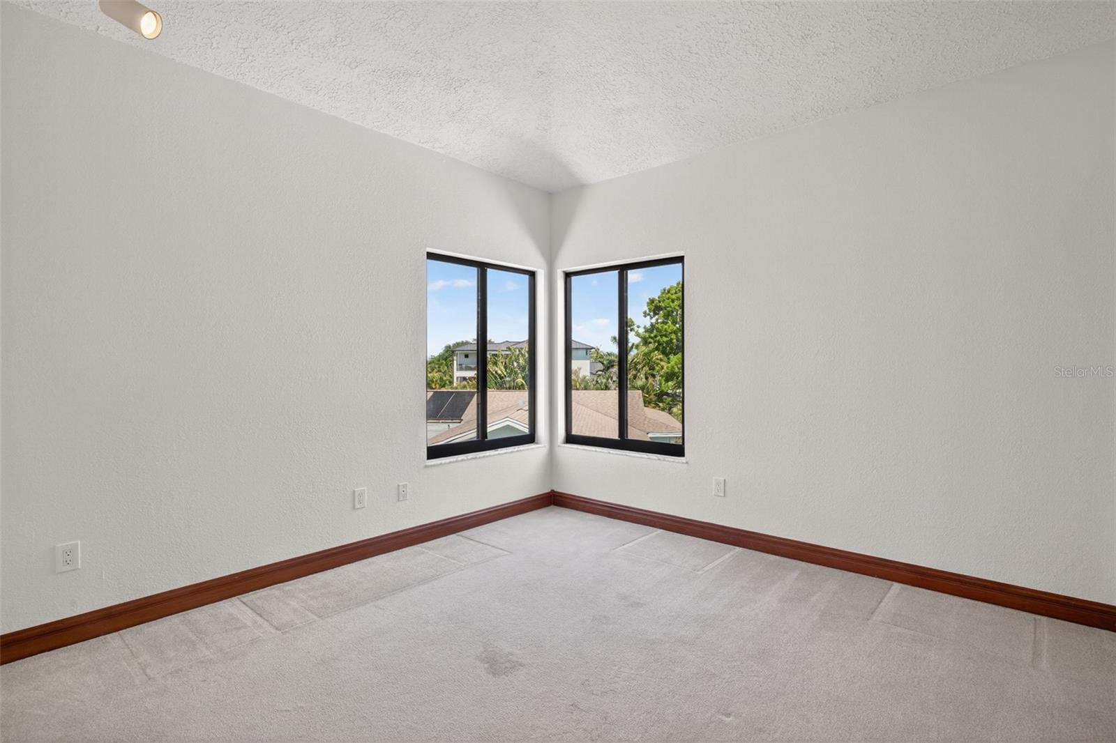 WATERWAY ESTATES SEC 1 - Residential