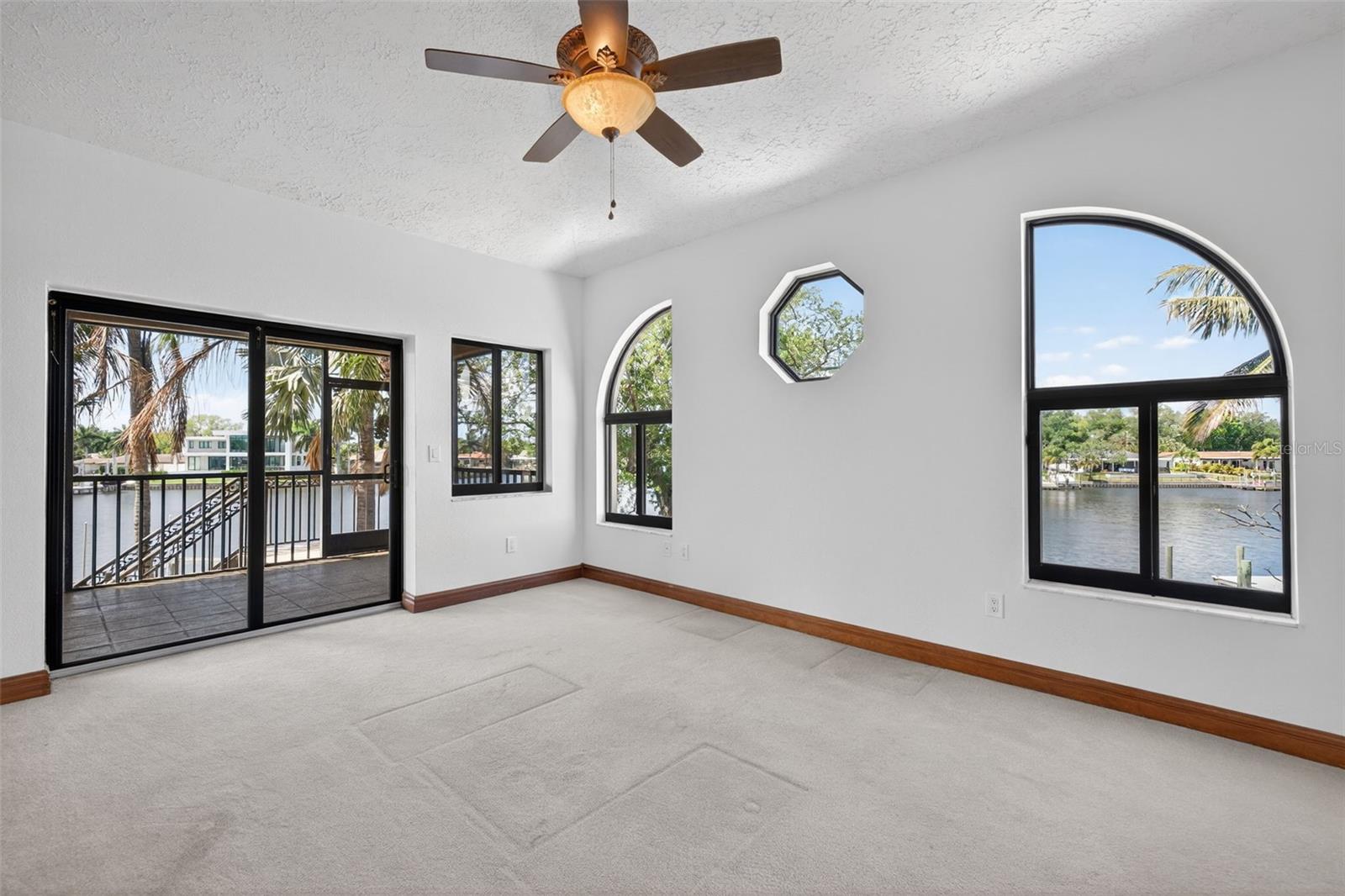 WATERWAY ESTATES SEC 1 - Residential