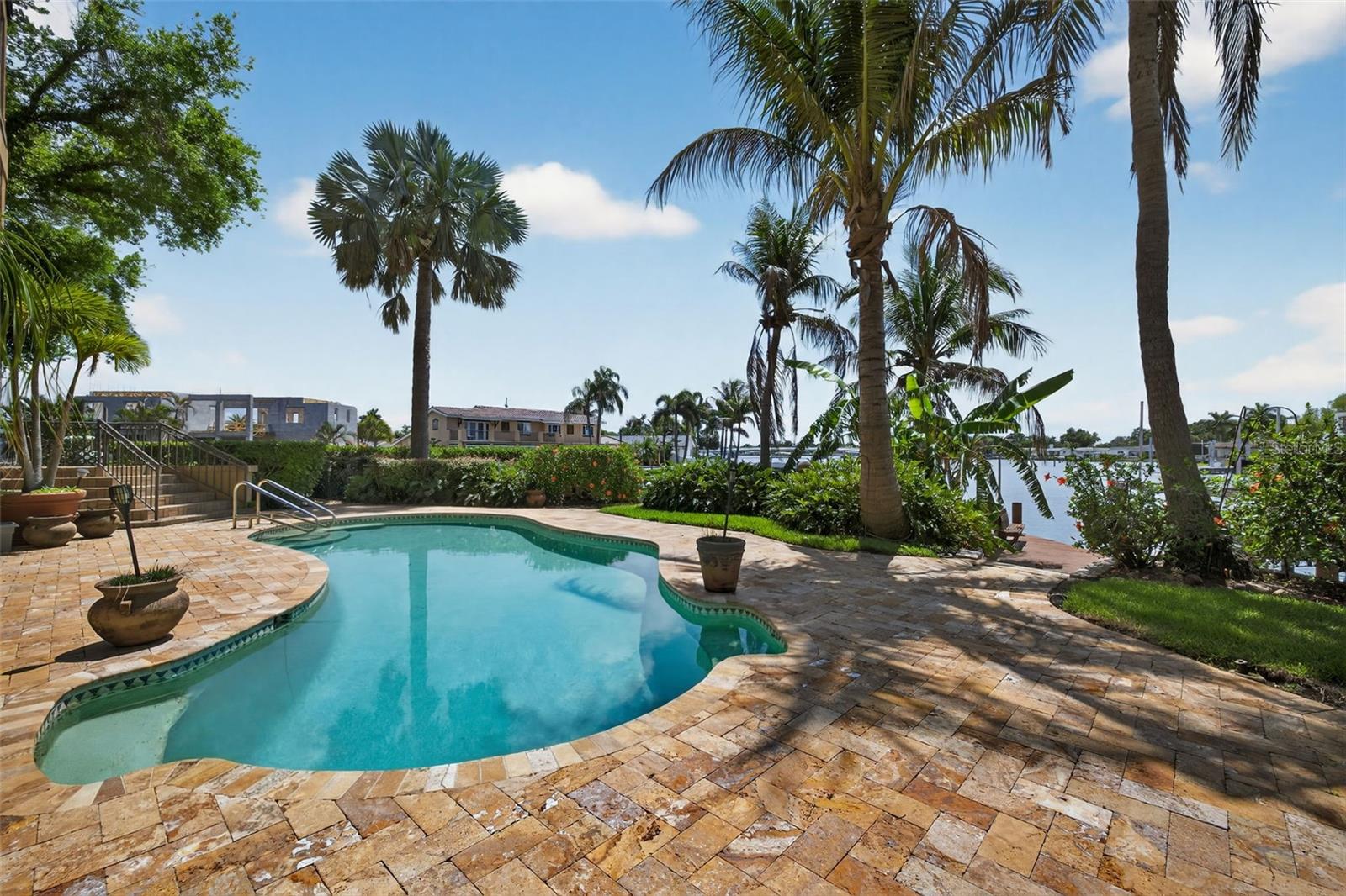 WATERWAY ESTATES SEC 1 - Residential