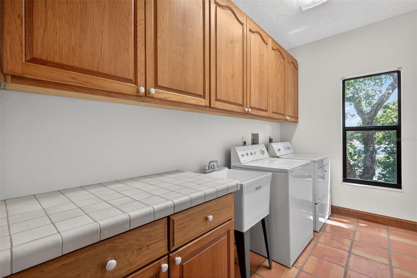 WATERWAY ESTATES SEC 1 - Residential