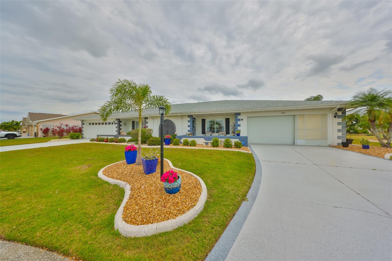 1805 COLUMBINE PLACE