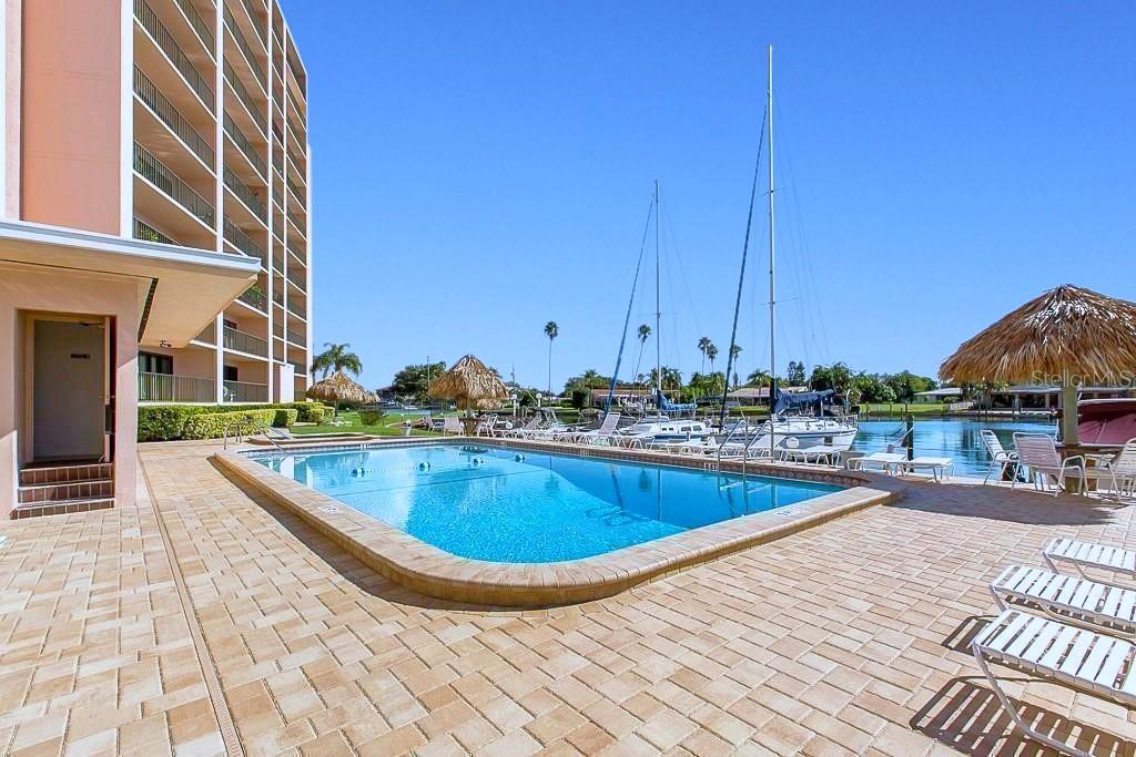51 ISLAND WAY CONDO - Residential