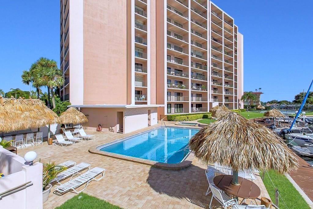 51 ISLAND WAY CONDO - Residential