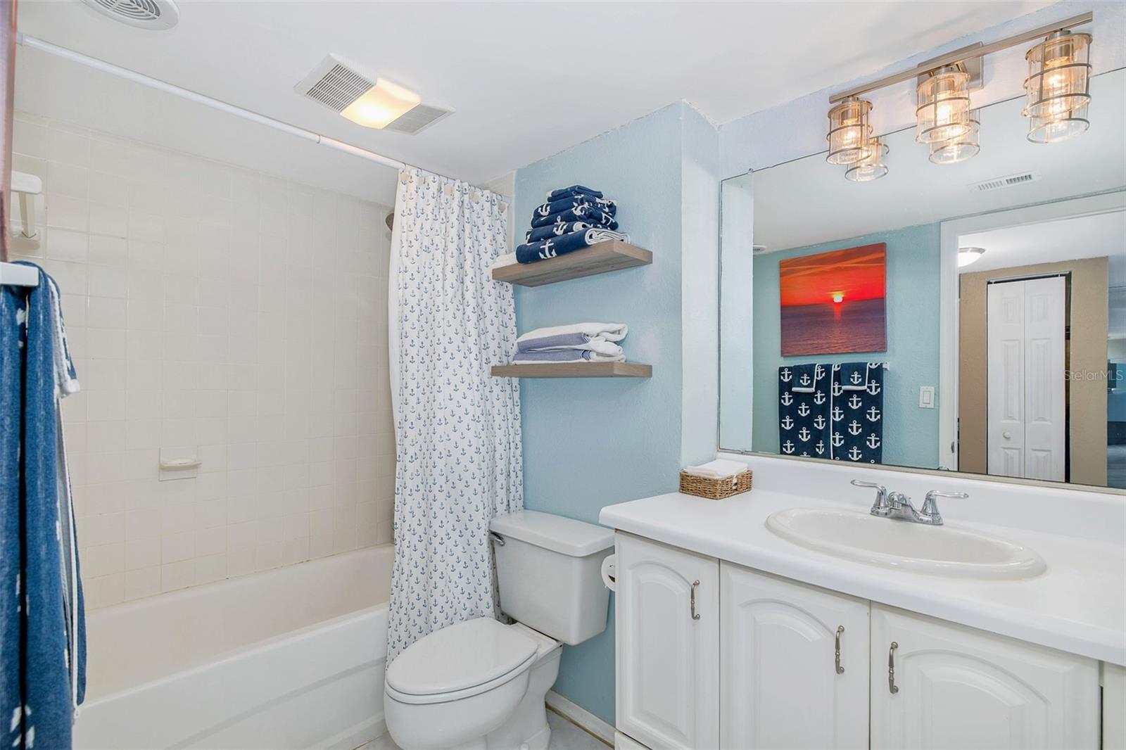 51 ISLAND WAY CONDO - Residential