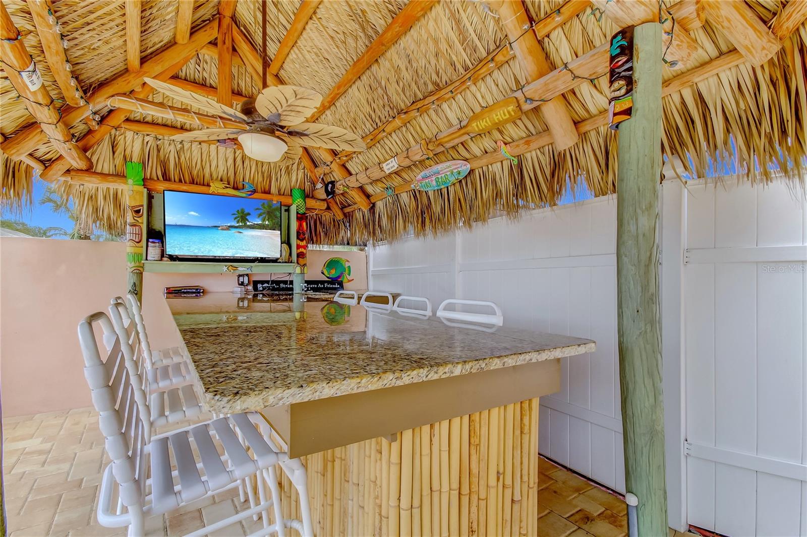 51 ISLAND WAY CONDO - Residential