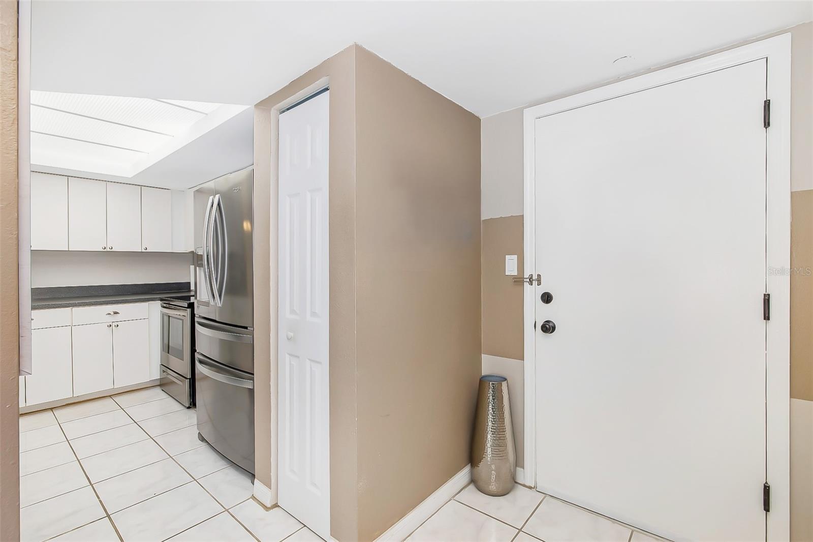 51 ISLAND WAY CONDO - Residential