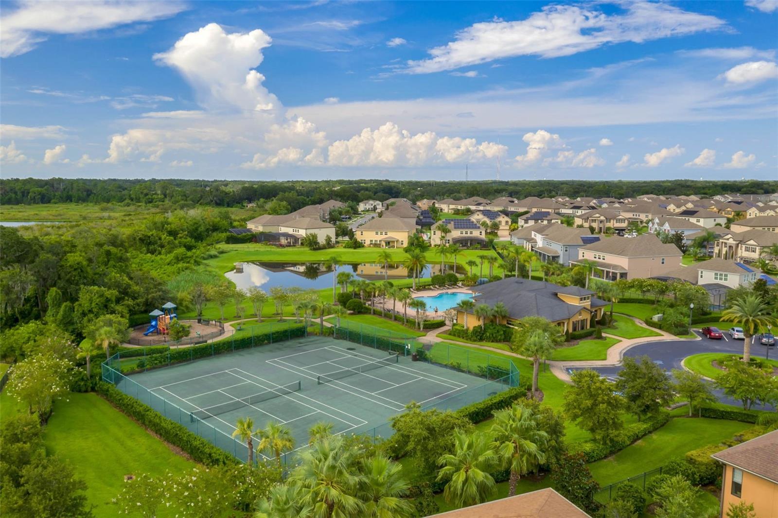 JOHNS LAKE POINTE - Residential