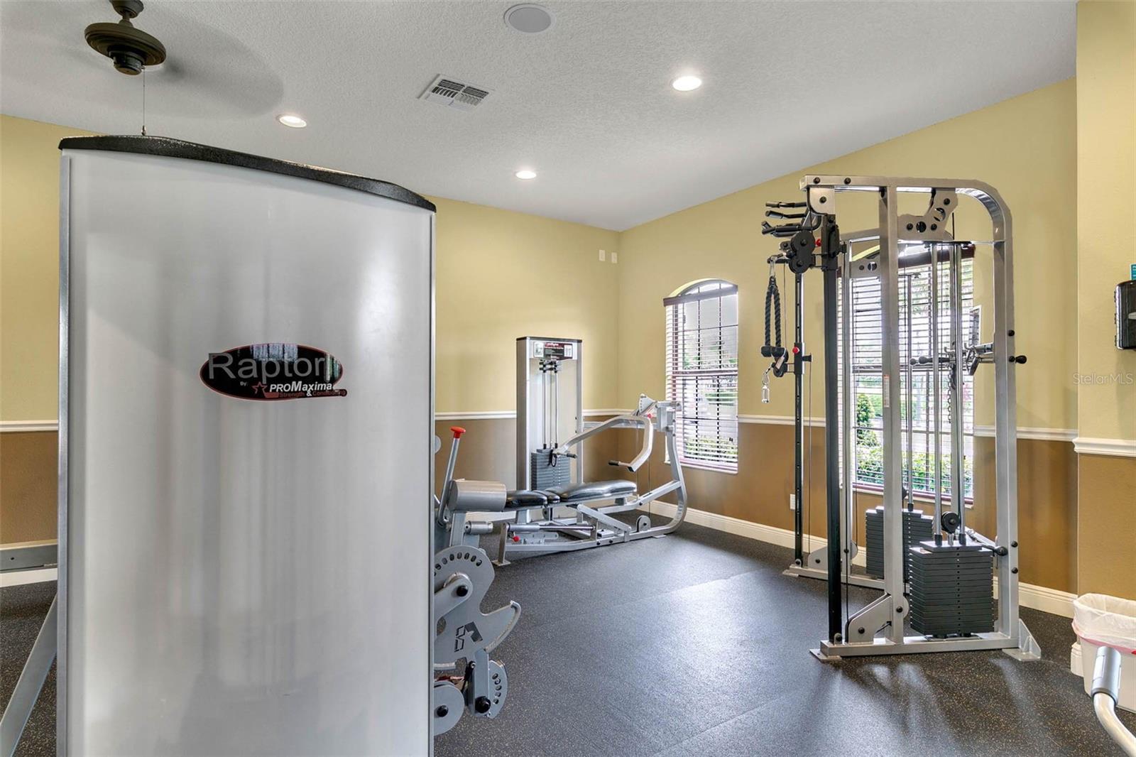 JOHNS LAKE POINTE - Residential