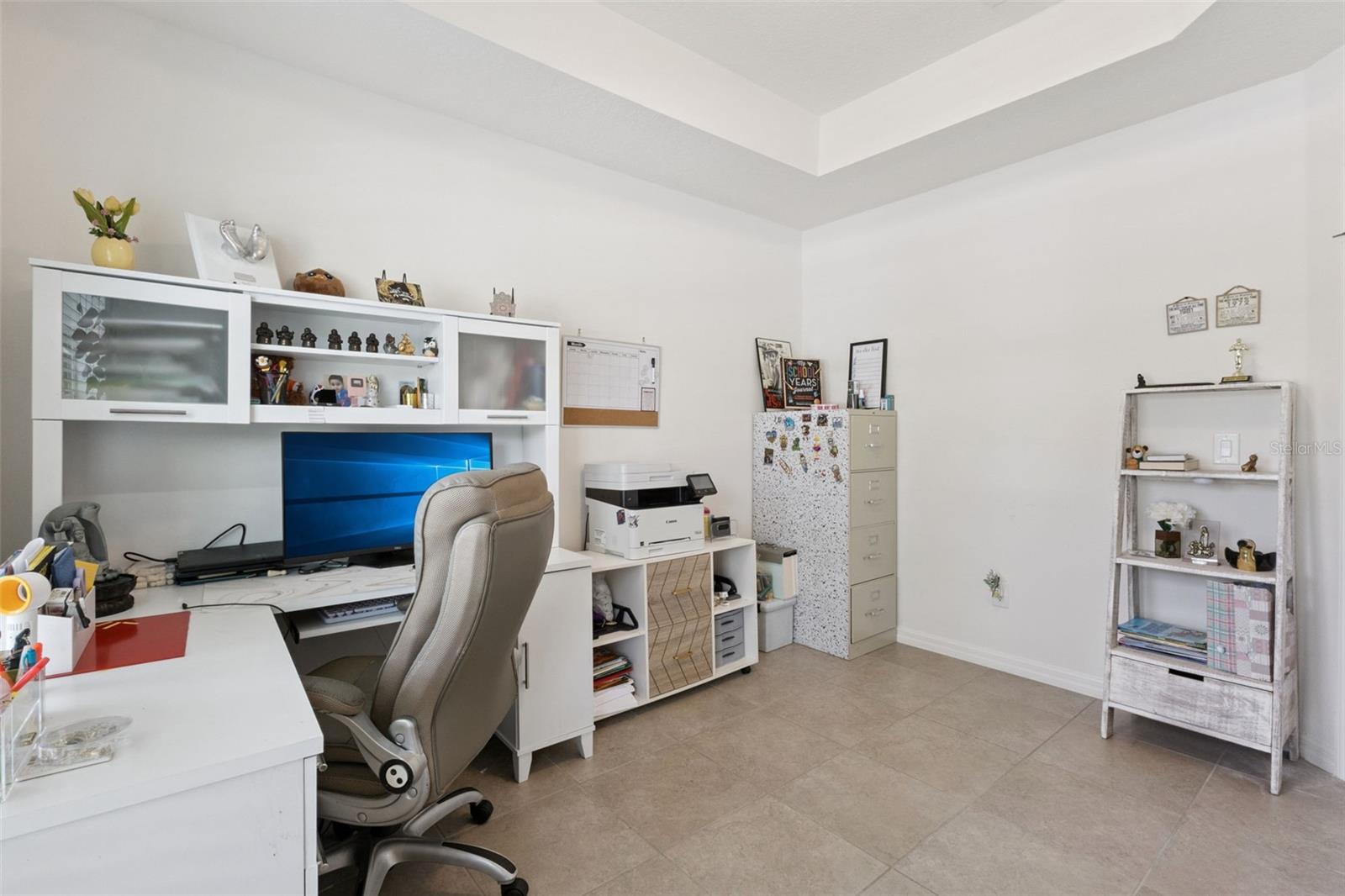 JOHNS LAKE POINTE - Residential