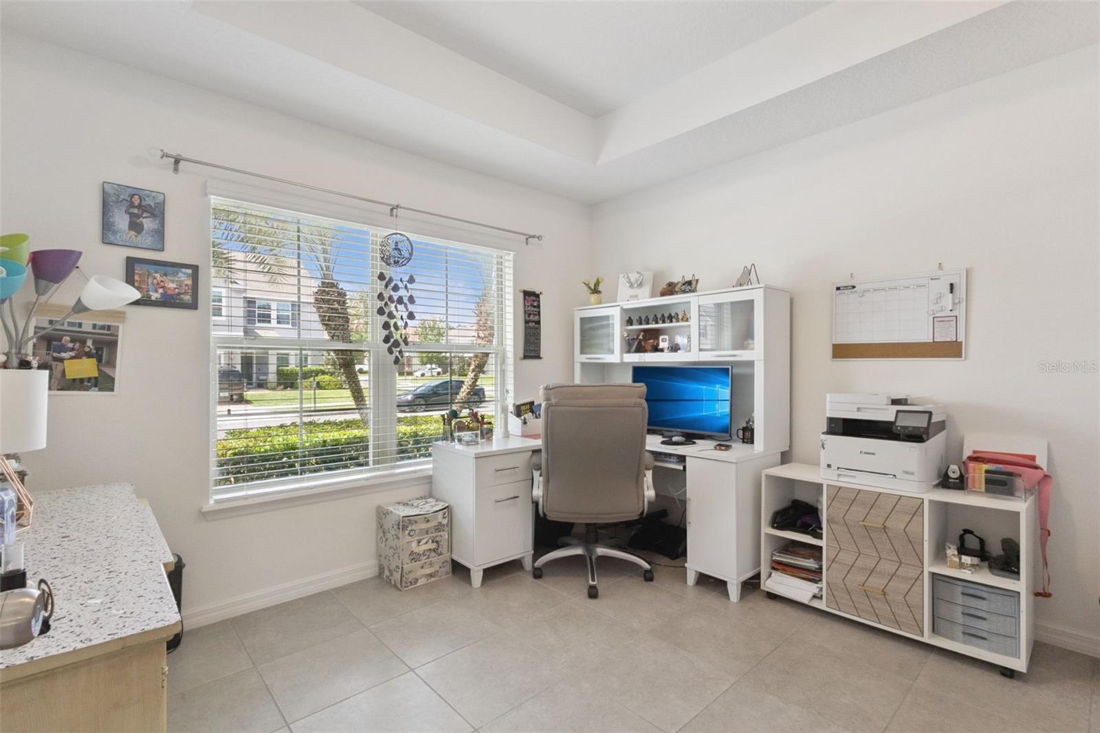 JOHNS LAKE POINTE - Residential