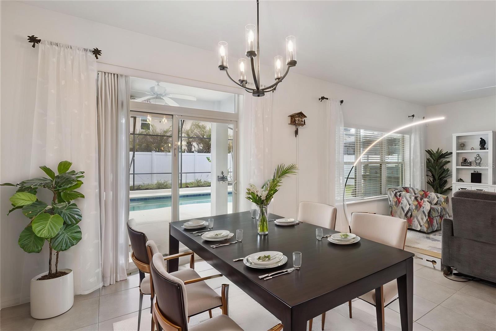 JOHNS LAKE POINTE - Residential