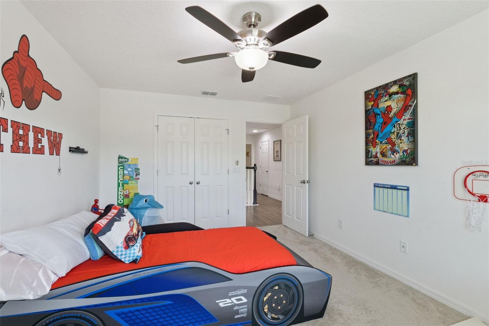 JOHNS LAKE POINTE - Residential