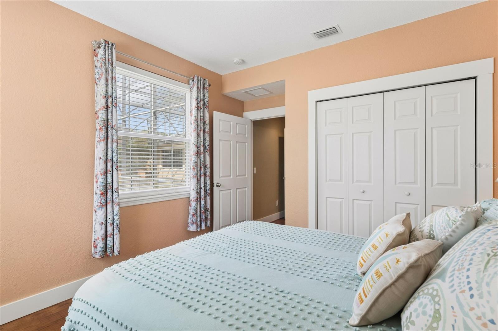 EAGLES CROSSING - Residential