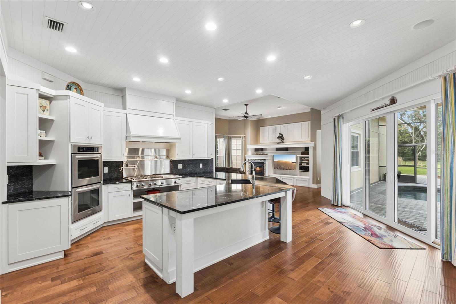 EAGLES CROSSING - Residential