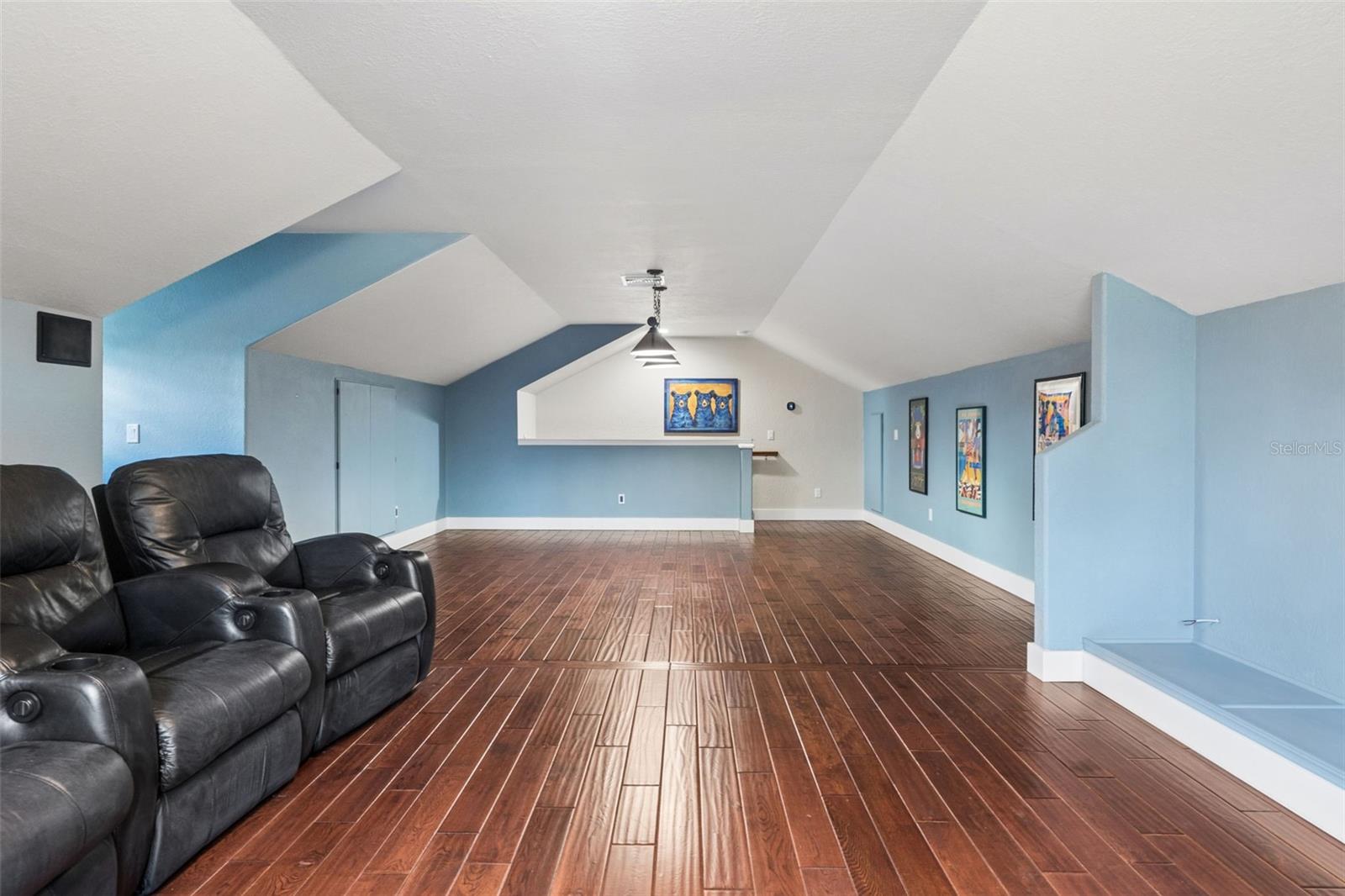 EAGLES CROSSING - Residential