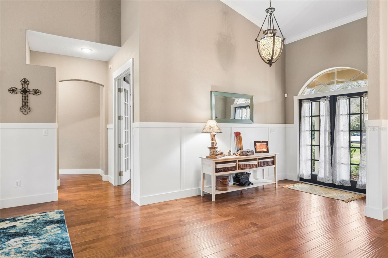 EAGLES CROSSING - Residential