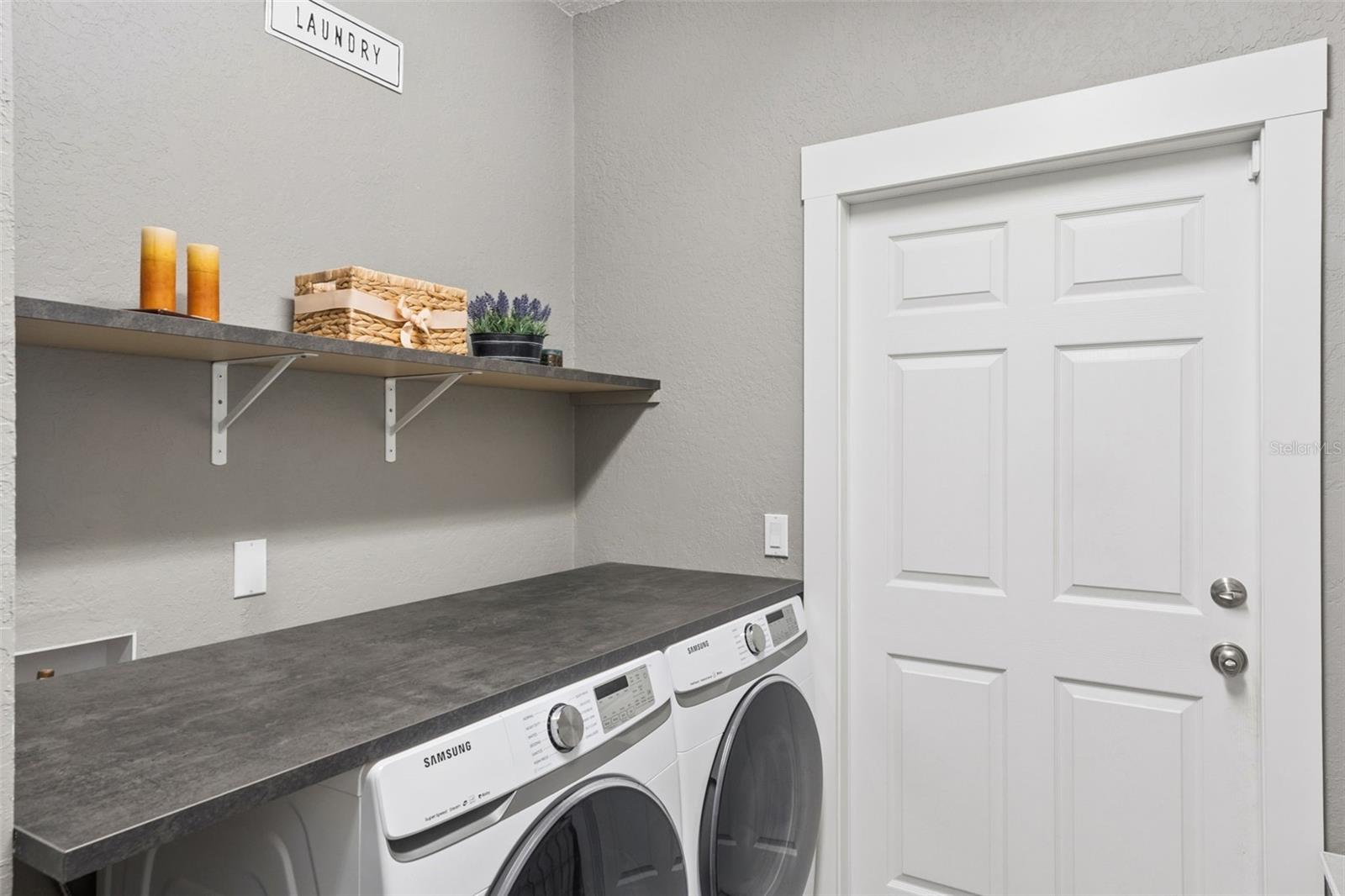 EAGLES CROSSING - Residential