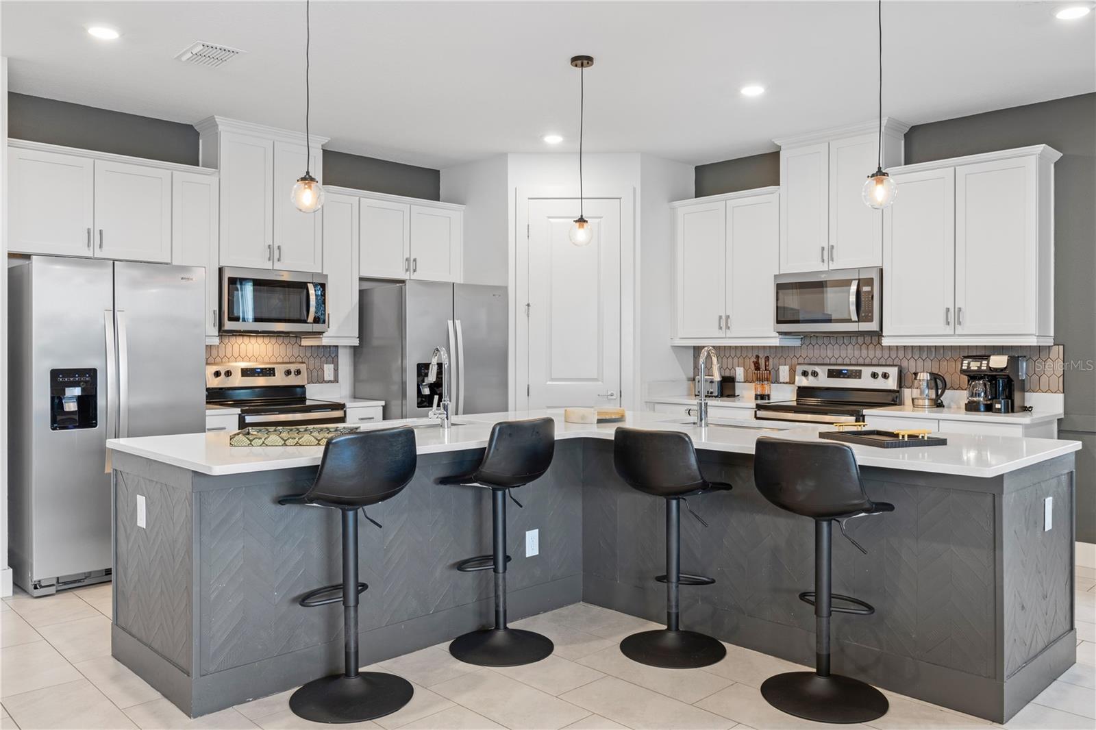 REUNION WEST VILLAGE 3A - Residential