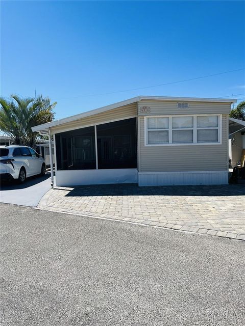 Photo of 6914 Tarpon Lane, Bradenton, FL 34207 (MLS # A4684058)