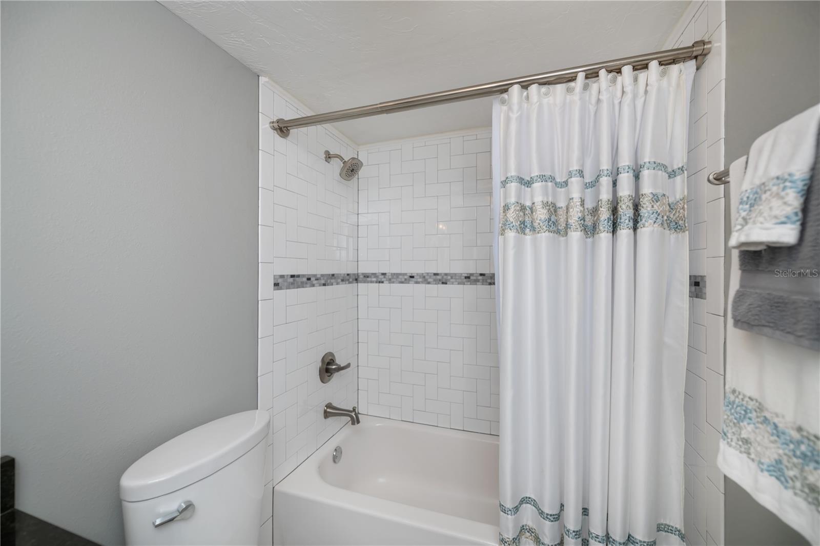 OAKS 03 - Residential