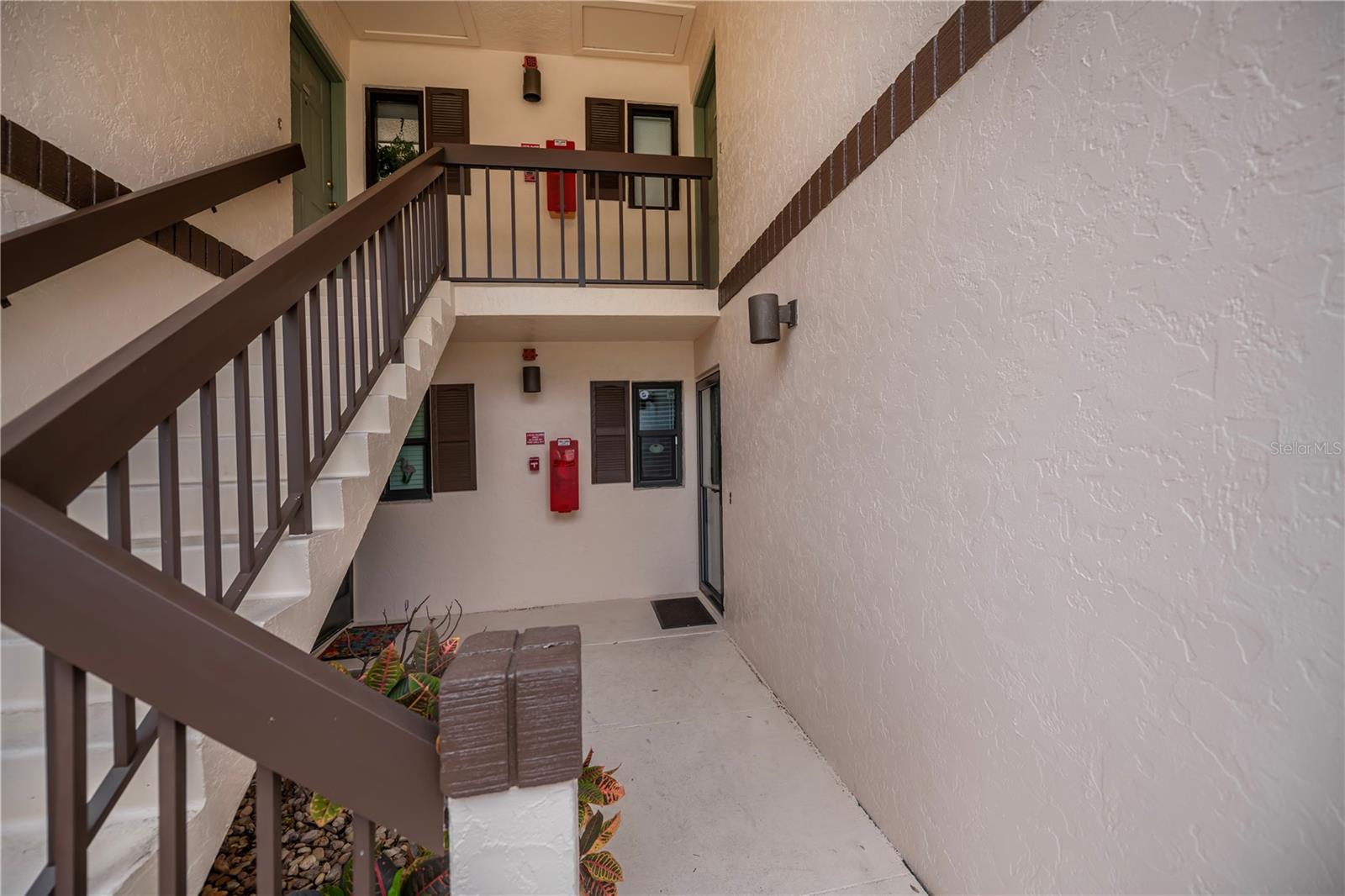 OAKS 03 - Residential