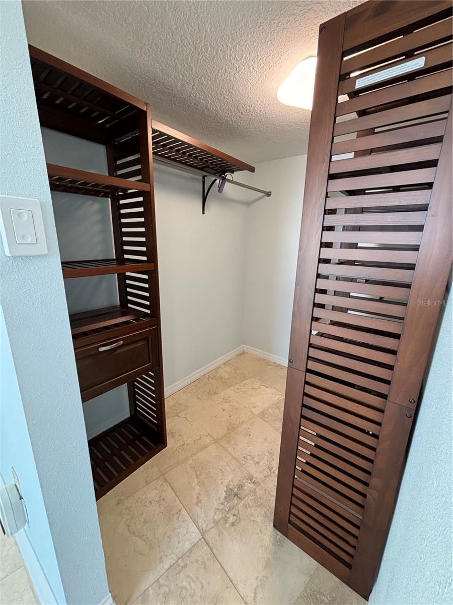 610 ISLAND WAY CONDO - Residential Lease