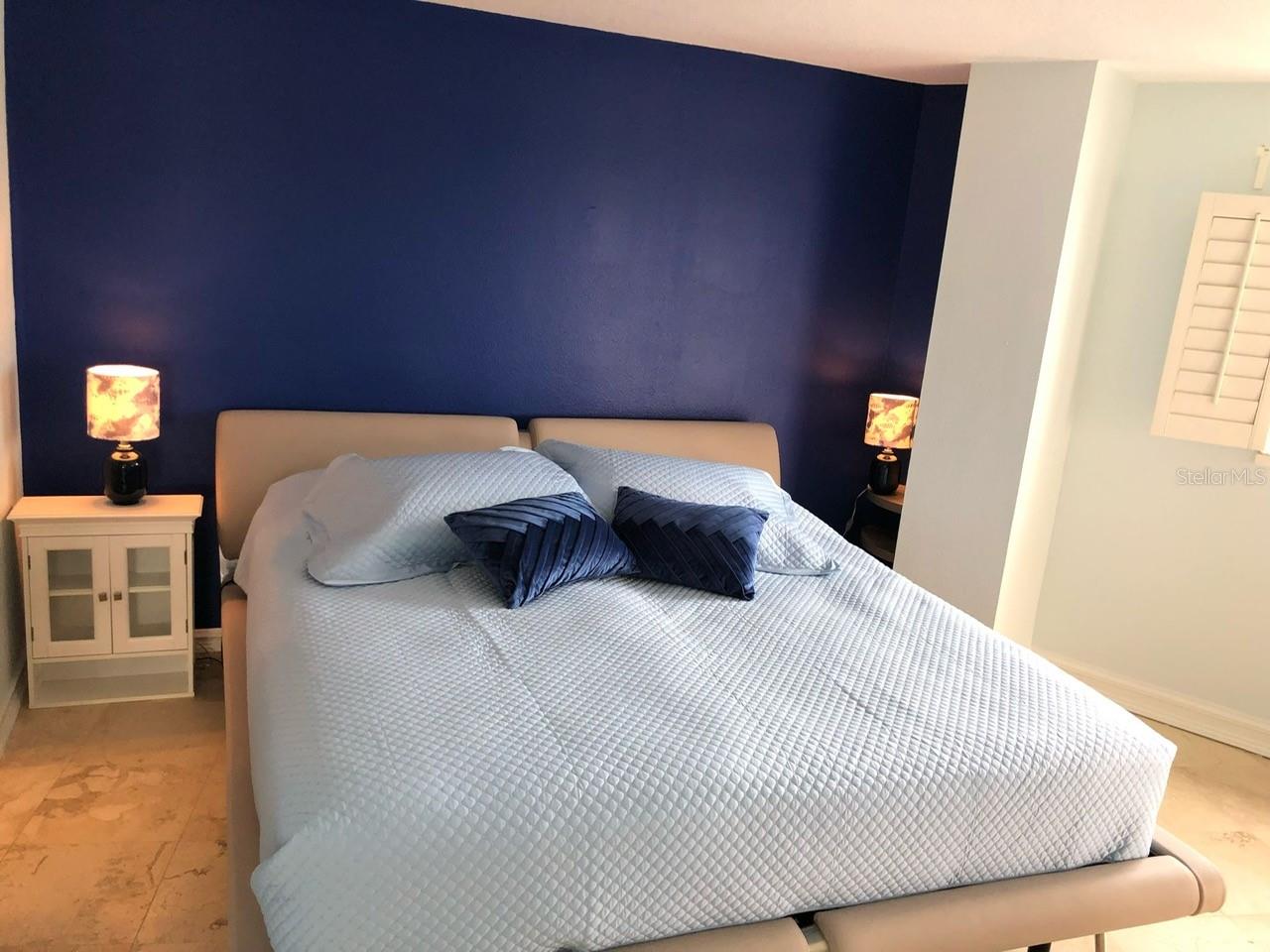 610 ISLAND WAY CONDO - Residential Lease