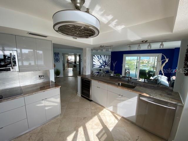 610 ISLAND WAY CONDO - Residential Lease