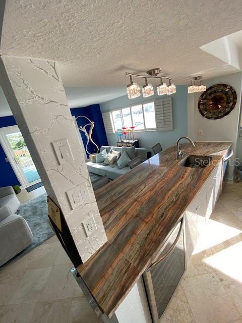 610 ISLAND WAY CONDO - Residential Lease