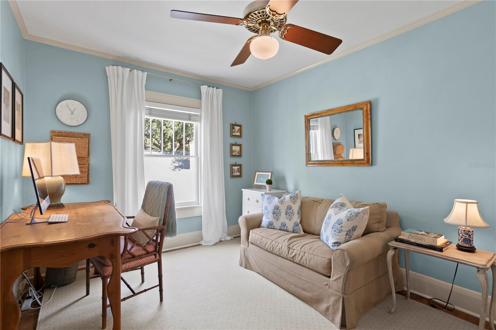 NEW SUBURB BEAUTIFUL - Residential