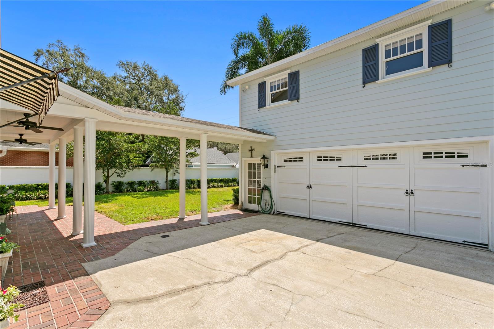 NEW SUBURB BEAUTIFUL - Residential