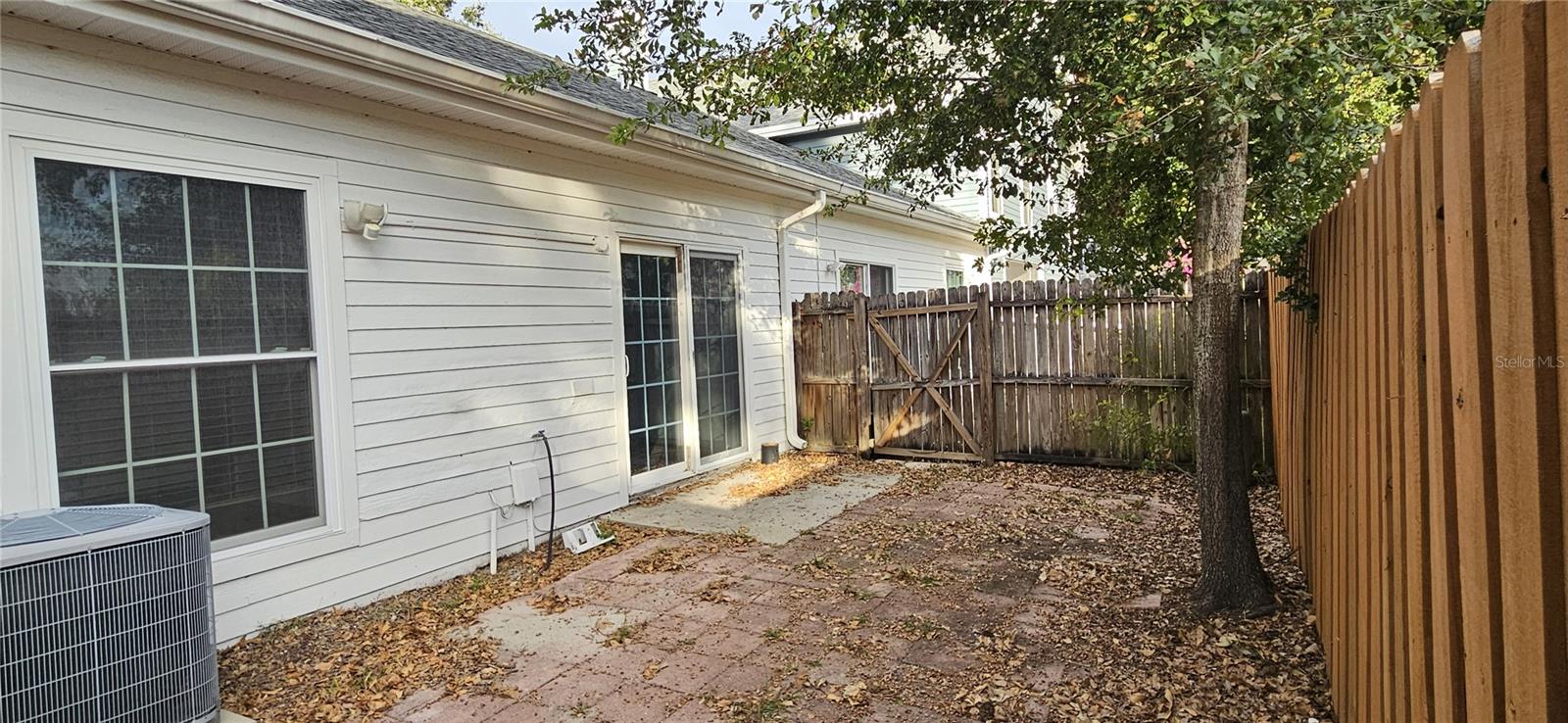 VILLAGE OF SOMERSET WOODS - Residential Lease