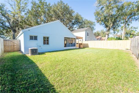 A home in VALRICO