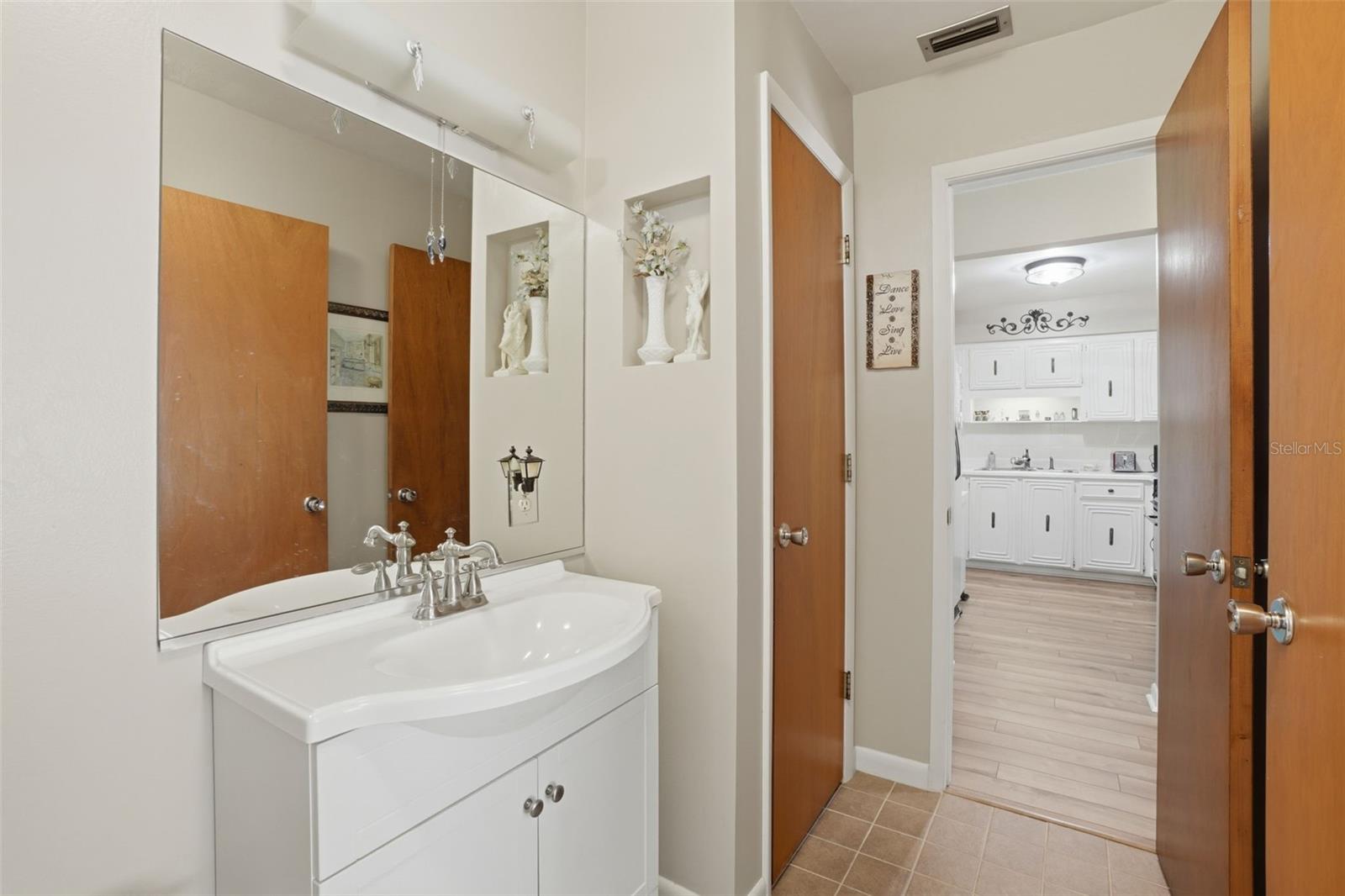 GEORGE MOODY SUB - Residential