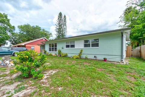 1045 HAMPTON ROAD DAYTONA BEACH FL 32114