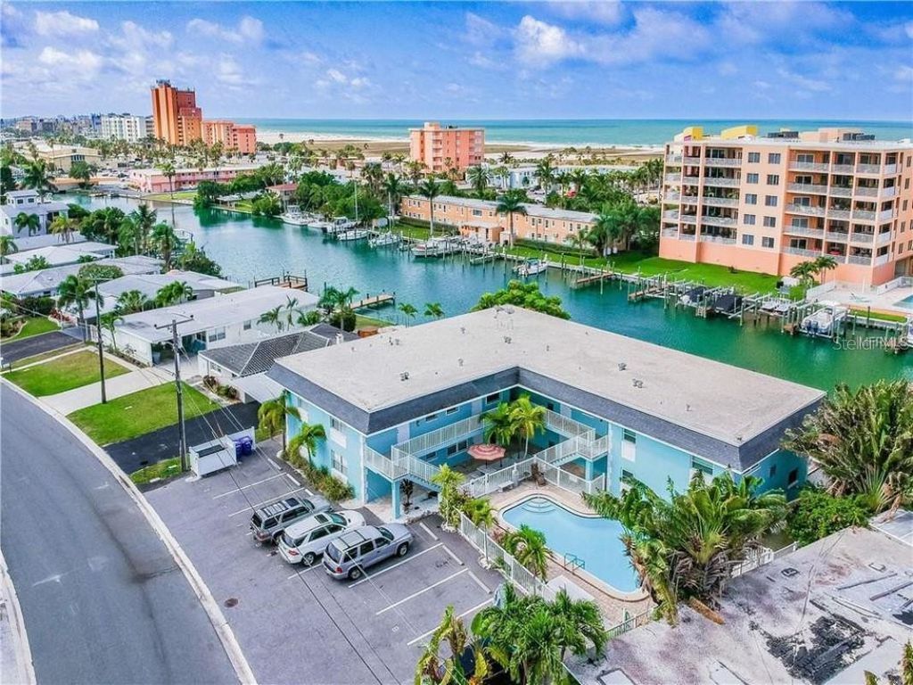 Photo of 11440 1st Street E #1, Treasure Island, FL 33706 (MLS # A4686853)