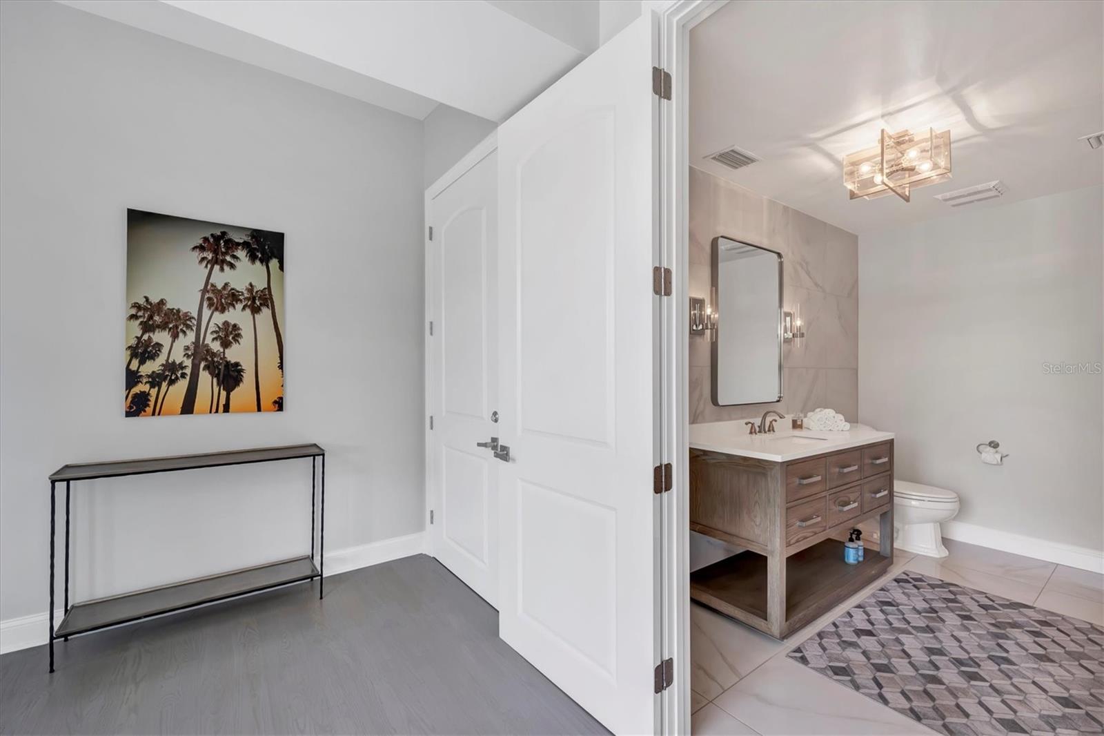 ESPLANADE ON THE BAY - Residential