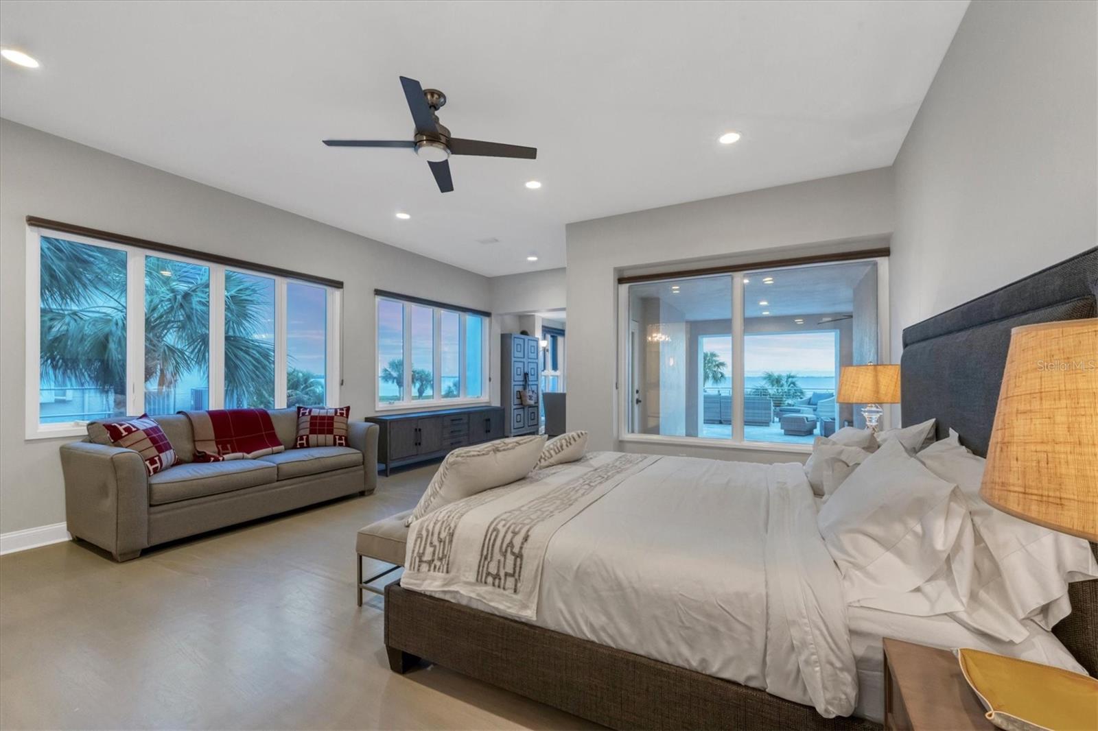 ESPLANADE ON THE BAY - Residential