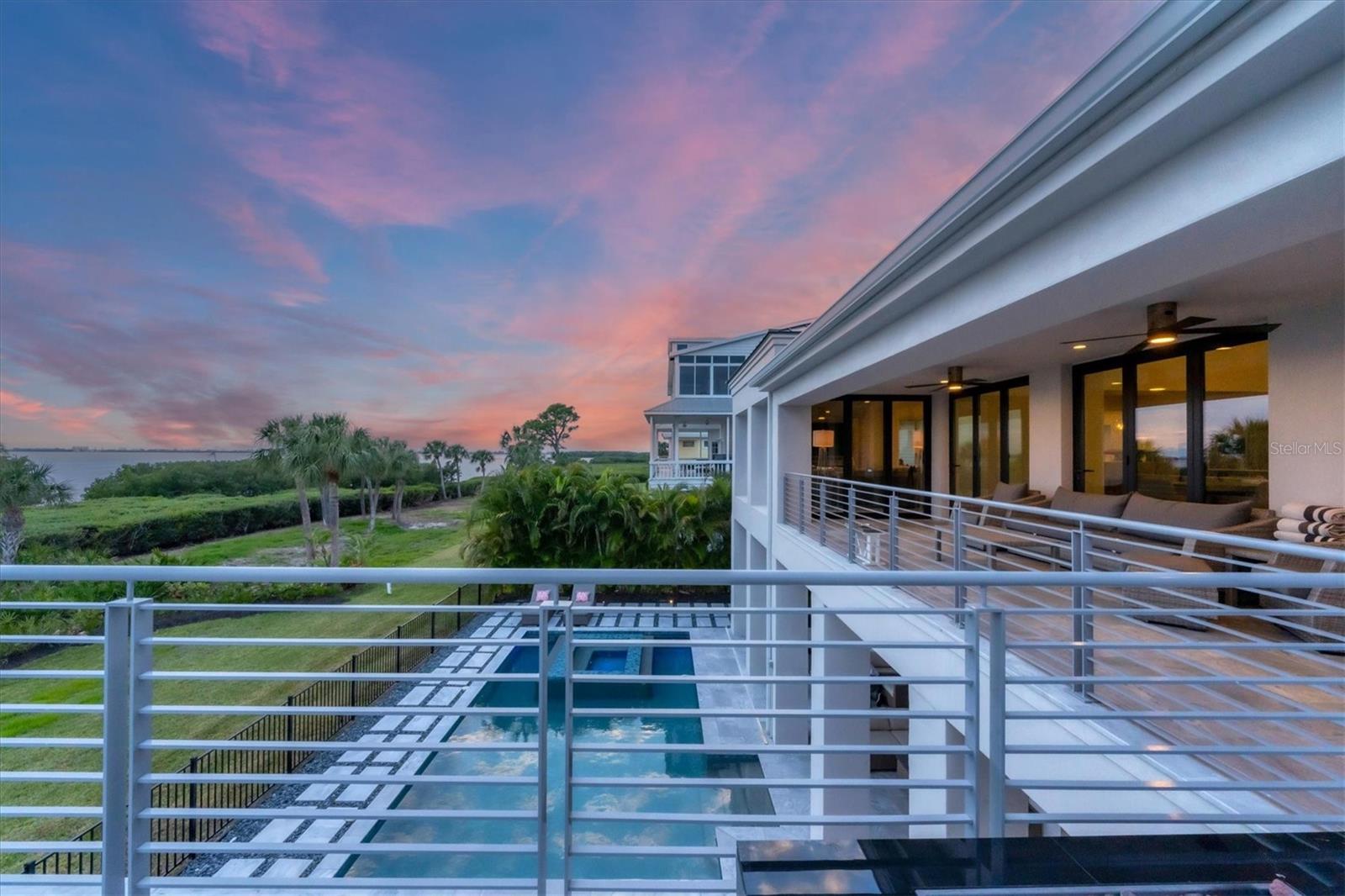 ESPLANADE ON THE BAY - Residential