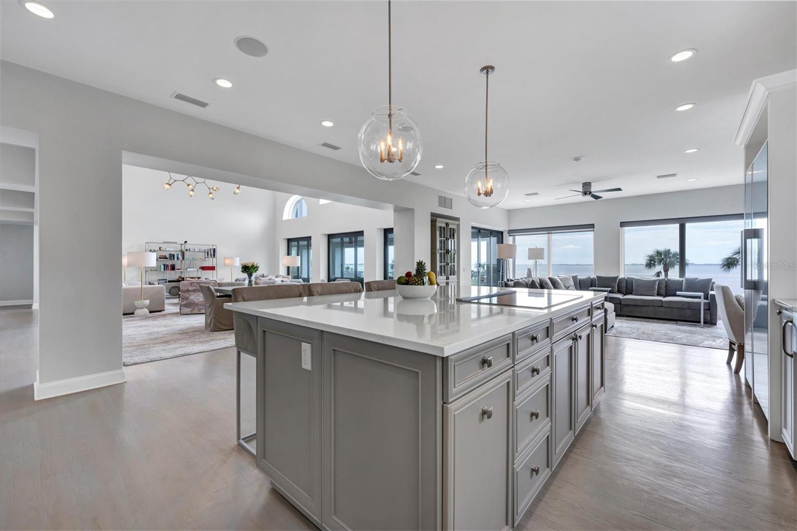 ESPLANADE ON THE BAY - Residential