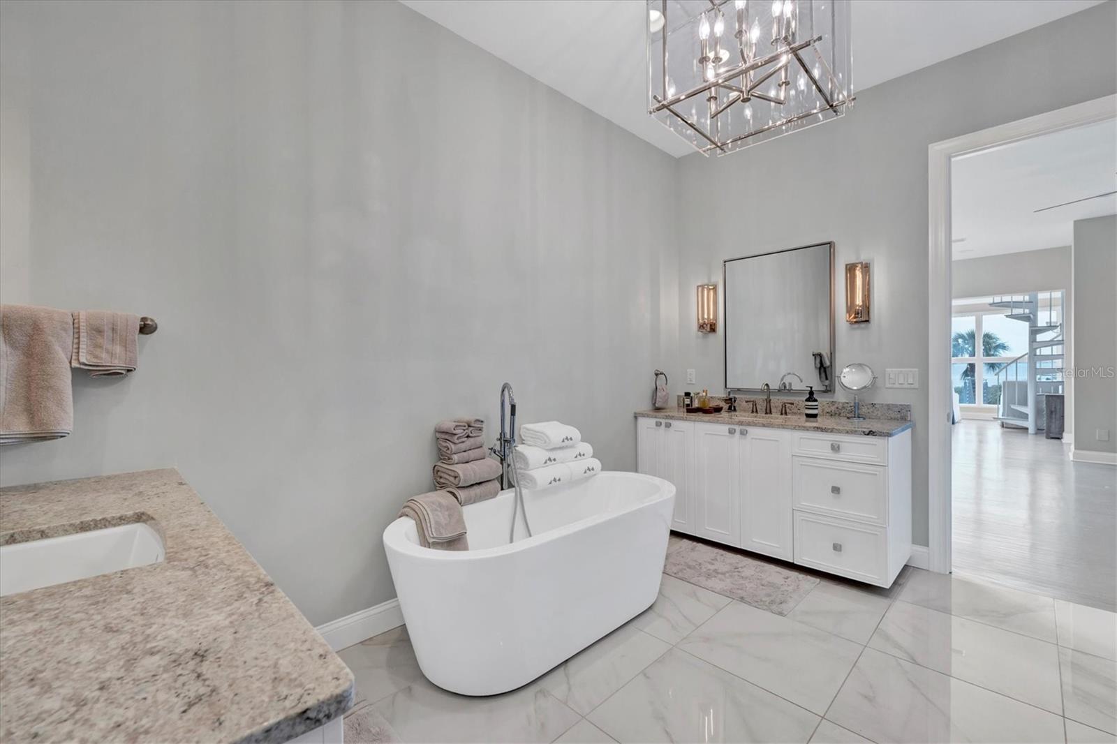 ESPLANADE ON THE BAY - Residential