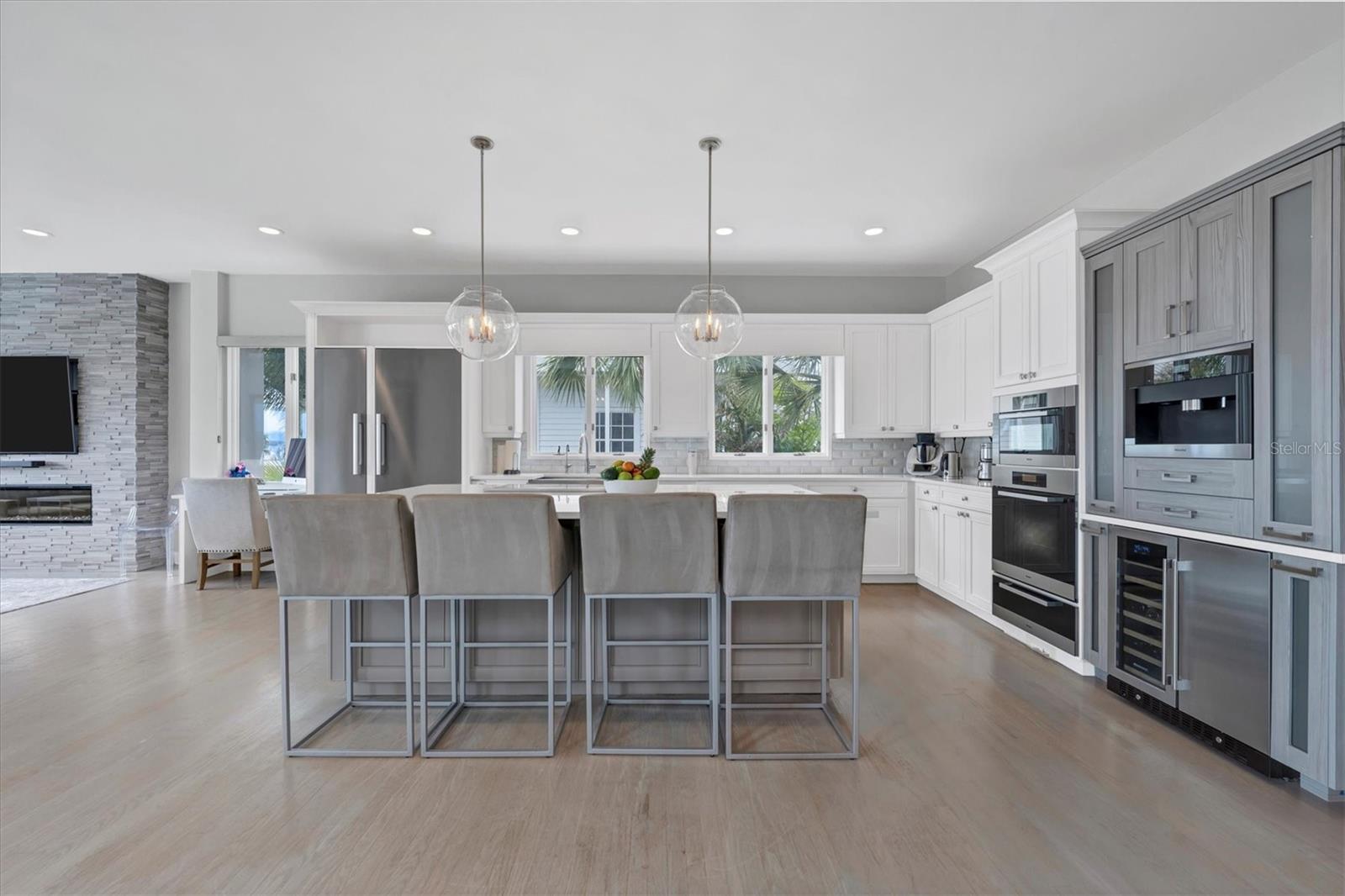 ESPLANADE ON THE BAY - Residential