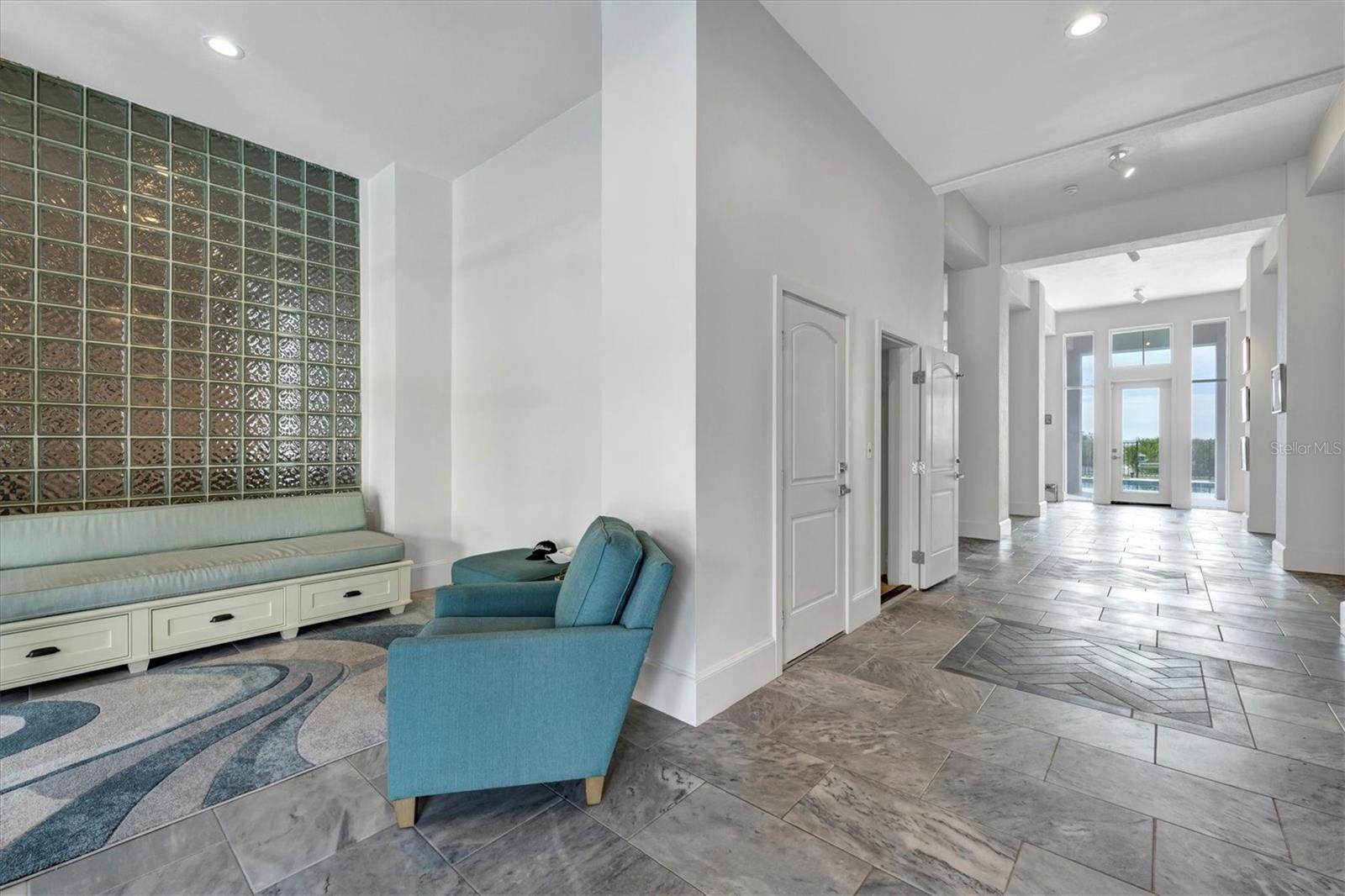 ESPLANADE ON THE BAY - Residential