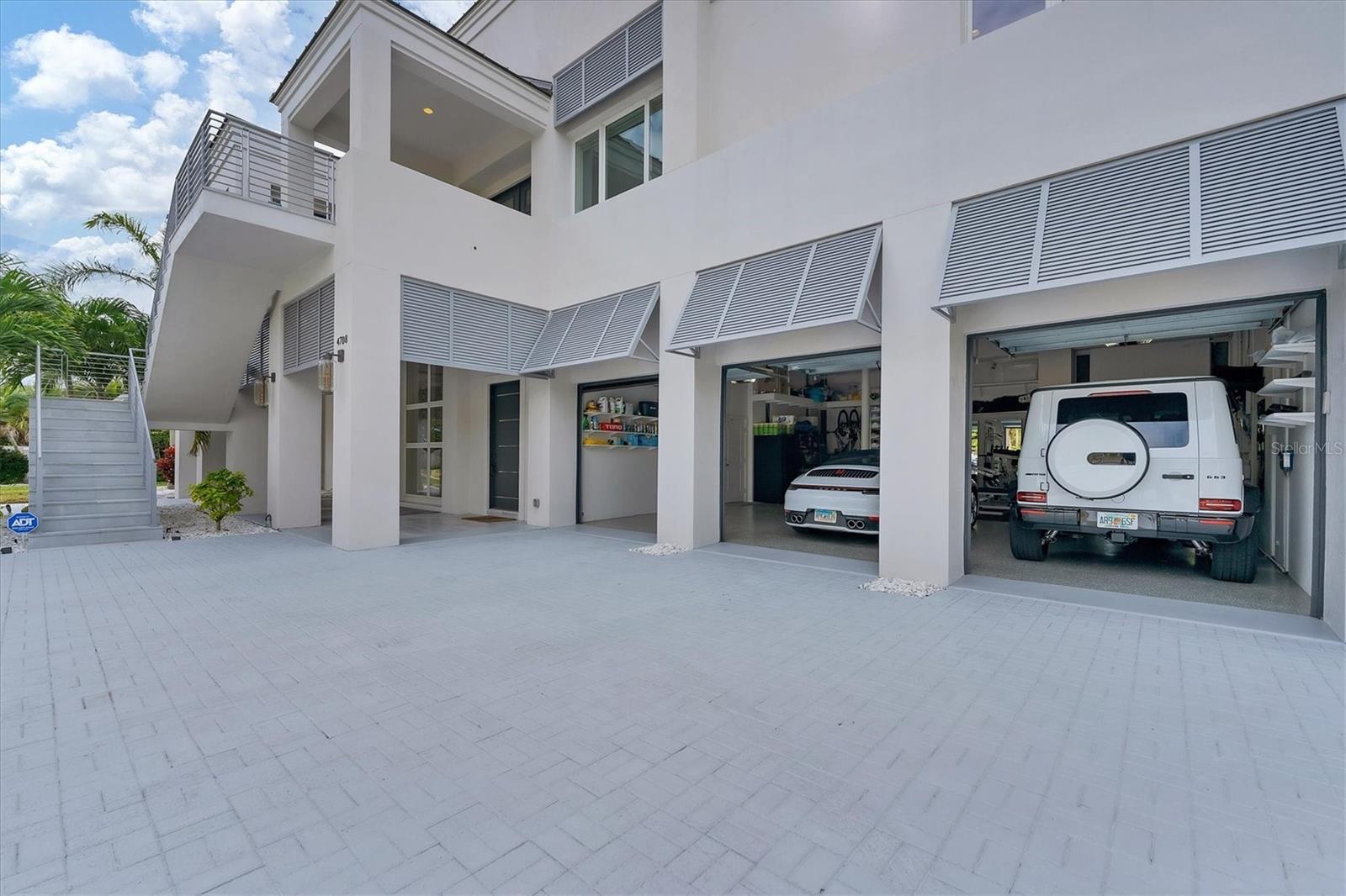 ESPLANADE ON THE BAY - Residential