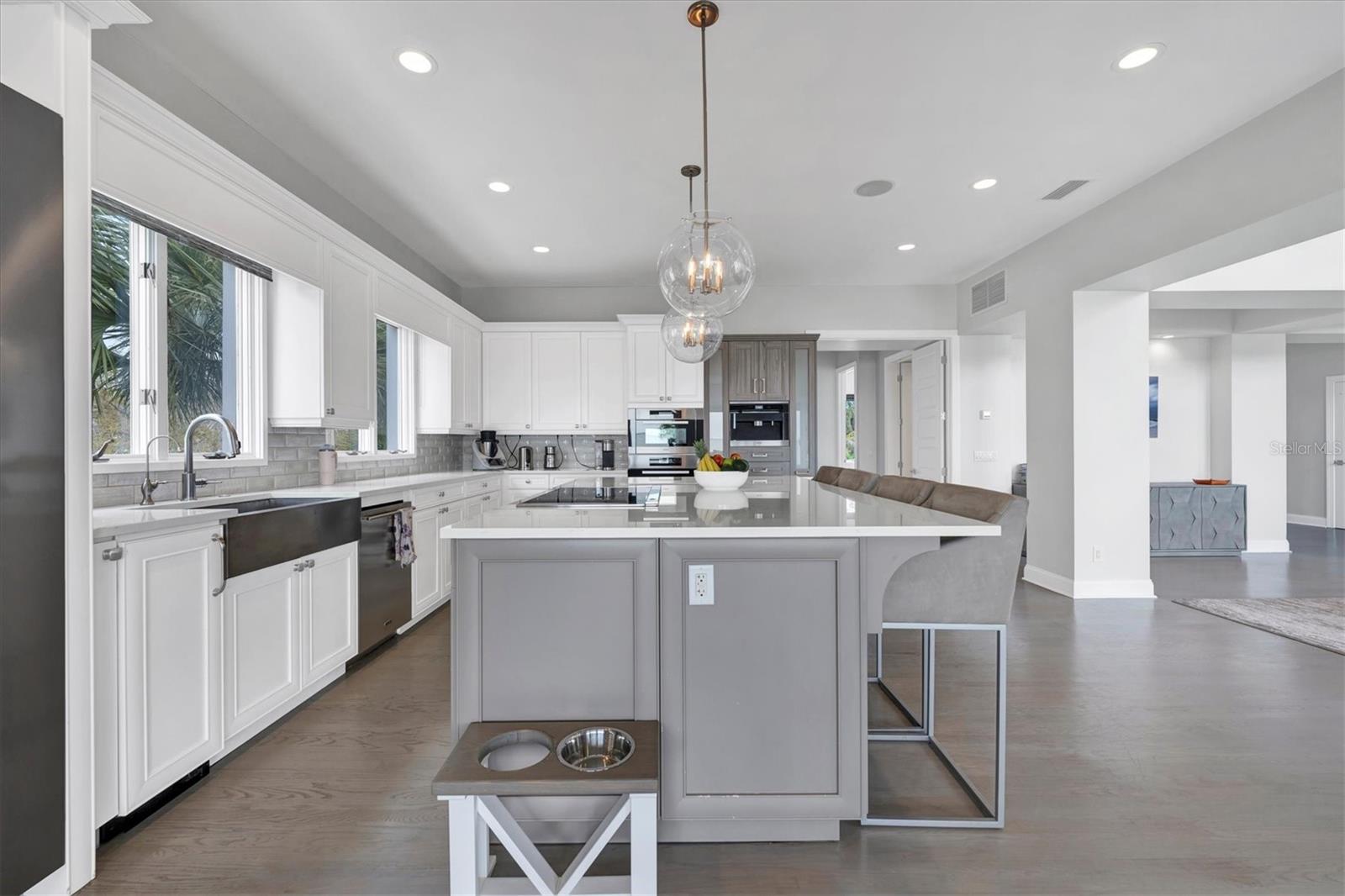 ESPLANADE ON THE BAY - Residential